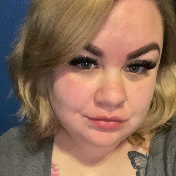 Meet your Posher, Nyssa - Picture 1 of 1